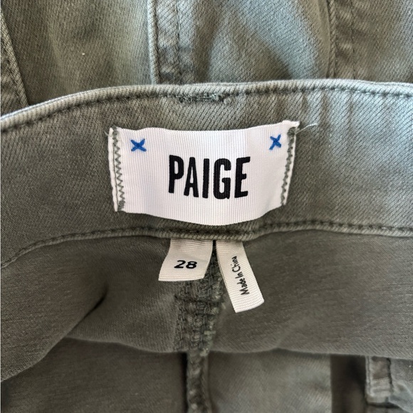 Paige Carly Cargo Pants in Vintage Ivy Green - Picture 8 of 10